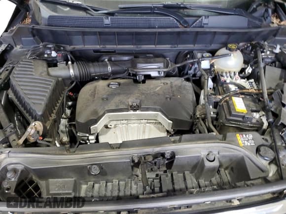 ✅ 2019 GMC Acadia SLE • VIN: 1GKKNRLA8KZ204678 • Лот: 84047555. Опубликован ранее на Copart с пробегом 73 512 миль. Бесплатный доступ к архиву аукционных продаж из США и подробный отчёт об истории автомобиля на DreamBid. Изображение 12.