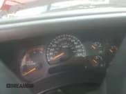 ✅ 2005 Chevrolet Silverado 2500HD LS • VIN: 1GCHK23285F894999 • Lot: 91209125. Wystawiony na Copart z przebiegiem Nie podano. Bezpłatny archiwum sprzedaży aukcyjnych z USA i szczegółowy raport historii pojazdu na DreamBid. Zdjęcie 9.