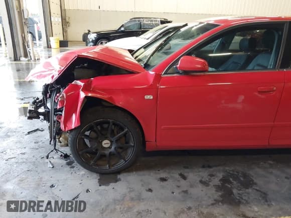 ✅ 2005 Audi A4 2.0T • VIN: WAUDF68EX5A476449 • Лот: 43519793. Опубликован ранее на IAAI с пробегом 171 493 миль. Бесплатный доступ к архиву аукционных продаж из США и подробный отчёт об истории автомобиля на DreamBid. Изображение 6.