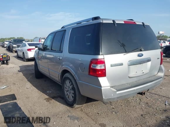 ✅ 2011 Ford Expedition Limited • VIN: 1FMJU1K53BEF20833 • Лот: 42763856. Опубликован ранее на IAAI с пробегом 195 860 миль. Бесплатный доступ к архиву аукционных продаж из США и подробный отчёт об истории автомобиля на DreamBid. Изображение 3.