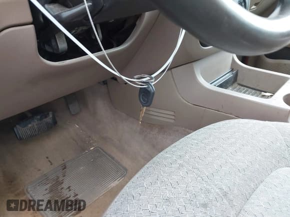 ✅ 2003 Ford Explorer XLS • VIN: 1FMZU62K23ZA45207 • Lot: 42647919. Listed on IAAI with 281,069 mi. Free auction sales archive from the USA and detailed vehicle history report at DreamBid. Image 11.