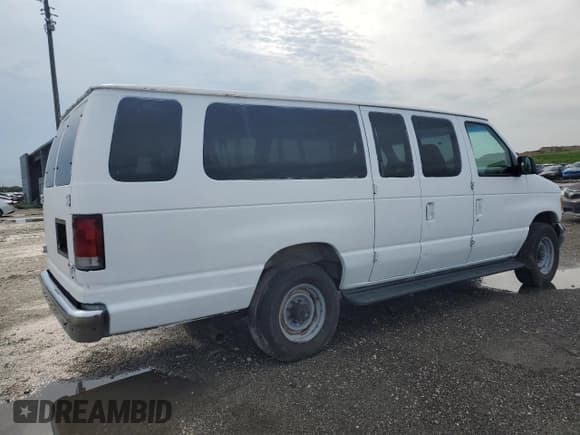 ✅ 2000 Ford Econoline Passenger XL • VIN: 1FBSS31L8YHB58360 • Лот: 71210605. Опубликован ранее на Copart с пробегом 119 842 миль. Бесплатный доступ к архиву аукционных продаж из США и подробный отчёт об истории автомобиля на DreamBid. Изображение 3.