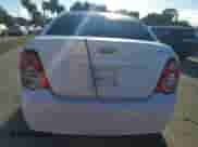 2013 Chevrolet Sonic LS с VIN 1G1JA5SH4D4174288, выставлен на аукционе Copart как лот 74352674 с пробегом Не указан миль и На запчасти • Non repairable. История ставок и продаж доступна на DreamBid. Изображение 6.