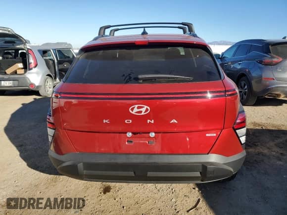 2024 Hyundai Kona SEL with VIN KM8HBCAB9RU101957, listed as a Copart auction lot 88170605 with 2,557 mi miles and Salvage title. Bid and sale history available at DreamBid. Image 6.