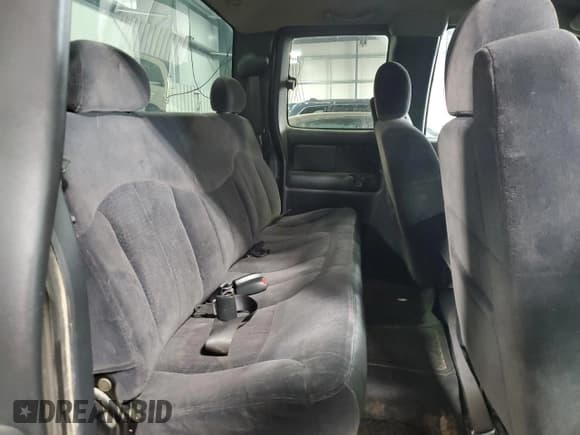 ✅ 2000 Chevrolet Silverado 1500 LT • VIN: 2GCEK19T1Y1380811 • Lot: 70869454. Listed on Copart with 185,213 mi. Free auction sales archive from the USA and detailed vehicle history report at DreamBid. Image 10.