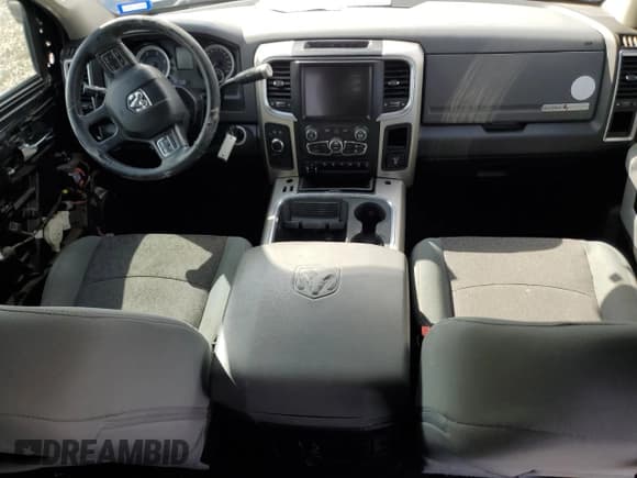 ✅ 2017 Ram 2500 Big Horn • VIN: 3C6UR5DL8HG569864 • Lot: 42654395. Listed on Copart with 218,975 mi. Free auction sales archive from the USA and detailed vehicle history report at DreamBid. Image 8.