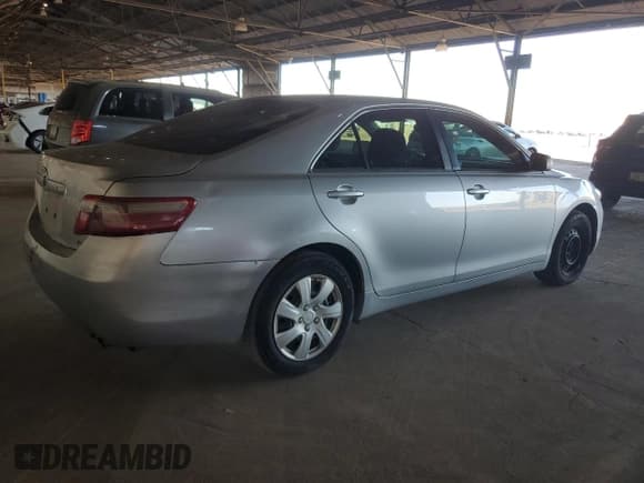 ✅ 2007 Toyota Camry CE • VIN: 4T1BE46K27U184849 • Лот: 91725205. Опубликован ранее на Copart с пробегом 211 837 миль. Бесплатный доступ к архиву аукционных продаж из США и подробный отчёт об истории автомобиля на DreamBid. Изображение 3.
