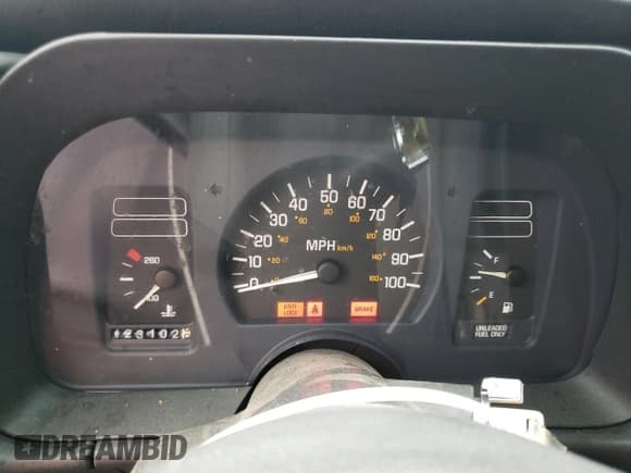 ✅ 1993 Pontiac Sunbird • VIN: 1G2JC14H4P7534125 • Lot: 62702385. Wystawiony na Copart z przebiegiem 123 102 mil. Bezpłatny archiwum sprzedaży aukcyjnych z USA i szczegółowy raport historii pojazdu na DreamBid. Zdjęcie 9.