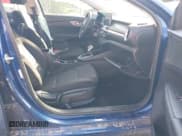 ✅ 2021 Kia Forte LXS • VIN: 3KPF24AD0ME277841 • Lot: 43536054. Wystawiony na IAAI z przebiegiem 78 336 mil. Bezpłatny archiwum sprzedaży aukcyjnych z USA i szczegółowy raport historii pojazdu na DreamBid. Zdjęcie 5.