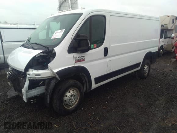 ✅ 2021 Ram ProMaster Cargo • VIN: 3C6LRVAG9ME575889 • Lot: 43710794. Wystawiony na IAAI z przebiegiem 46 500 mil. Bezpłatny archiwum sprzedaży aukcyjnych z USA i szczegółowy raport historii pojazdu na DreamBid. Zdjęcie 2.