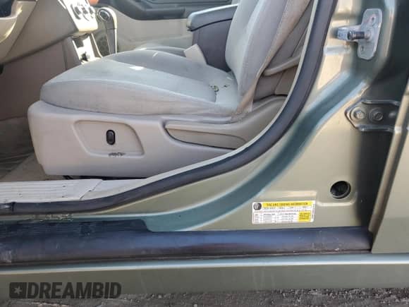 ✅ 2006 Chevrolet Malibu 2LT • VIN: 1G1ZT51806F244682 • Lot: 75945554. Wystawiony na Copart z przebiegiem 86 524 mil mil. Skorzystaj z bezpłatnego archiwum sprzedaży aukcyjnych z USA i zobacz szczegółowy raport historii pojazdu na DreamBid. Zdjęcie 12.