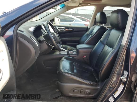 ✅ 2015 Nissan Pathfinder S • VIN: 5N1AR2MM2FC664399 • Lot: 86717055. Wystawiony na Copart z przebiegiem 147 233 mil. Bezpłatny archiwum sprzedaży aukcyjnych z USA i szczegółowy raport historii pojazdu na DreamBid. Zdjęcie 7.