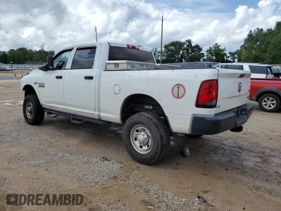 ✅ 2015 Ram 2500 Tradesman • VIN: 3C6TR5CT2FG600990 • Lot: 64970345. Wystawiony na Copart z przebiegiem 199 635 mil. Bezpłatny archiwum sprzedaży aukcyjnych z USA i szczegółowy raport historii pojazdu na DreamBid. Zdjęcie 2.