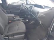 ✅ 2017 Toyota Prius Three • VIN: JTDKARFUXH3030492 • Лот: 43306642. Опубликован ранее на IAAI с пробегом 105 568 миль. Бесплатный доступ к архиву аукционных продаж из США и подробный отчёт об истории автомобиля на DreamBid. Изображение 5.