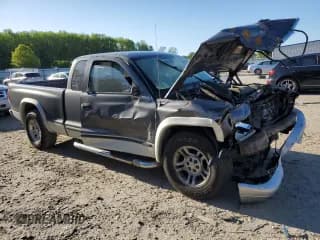 ✅ 2004 Dodge Dakota SLT • VIN: 1D7GL42KX4S597346 • Lot: 52591965. Wystawiony na Copart z przebiegiem 116 280 mil. Bezpłatny archiwum sprzedaży aukcyjnych z USA i szczegółowy raport historii pojazdu na DreamBid. Zdjęcie 4.