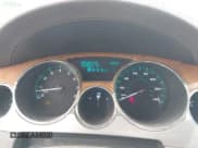 ✅ 2011 Buick Enclave CXL-2 • VIN: 5GAKVCED2BJ125281 • Lot: 42432476. Wystawiony na IAAI z przebiegiem 120 520 mil. Bezpłatny archiwum sprzedaży aukcyjnych z USA i szczegółowy raport historii pojazdu na DreamBid. Zdjęcie 7.