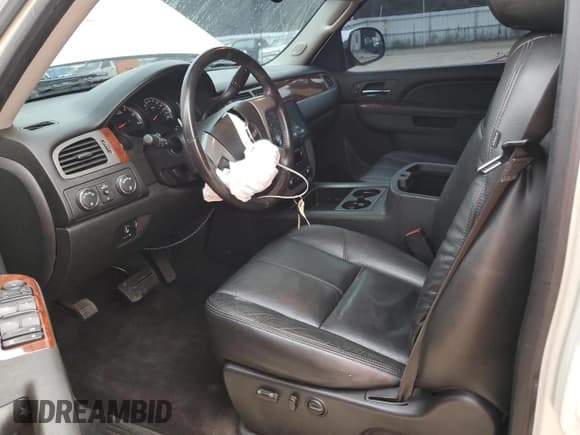 ✅ 2013 GMC Sierra 1500 SLT • VIN: 3GTP2WE77DG267994 • Lot: 81635265. Listed on Copart with 114,359 mi. Free auction sales archive from the USA and detailed vehicle history report at DreamBid. Image 7.