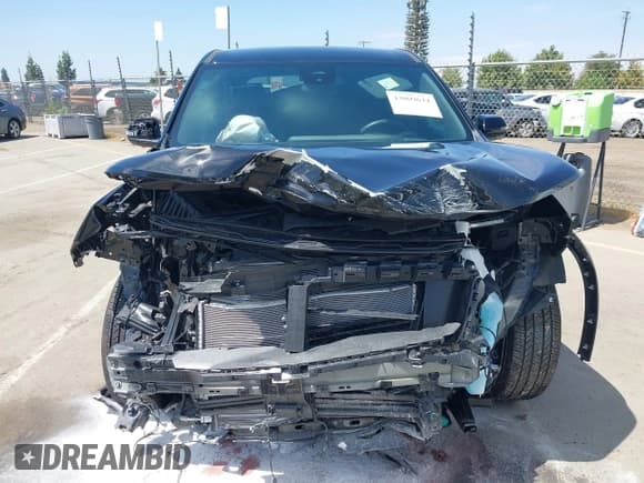 ✅ 2024 Chevrolet Traverse FWD LS • VIN: 1GNEREKS1RJ189568 • Lot: 43009634. Wystawiony na IAAI z przebiegiem 3 672 mil. Bezpłatny archiwum sprzedaży aukcyjnych z USA i szczegółowy raport historii pojazdu na DreamBid. Zdjęcie 13.