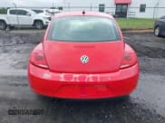 ✅ 2015 Volkswagen Beetle Fleet Edition • VIN: 3VWF17AT6FM634246 • Lot: 42259199. Listed on IAAI with 170,017 mi. Free auction sales archive from the USA and detailed vehicle history report at DreamBid. Image 16.