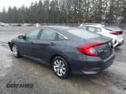 ✅ 2017 Honda Civic LX • VIN: 2HGFC2F57HH542429 • Lot: 43711553. Wystawiony na IAAI z przebiegiem 80 981 mil. Bezpłatny archiwum sprzedaży aukcyjnych z USA i szczegółowy raport historii pojazdu na DreamBid. Zdjęcie 3.
