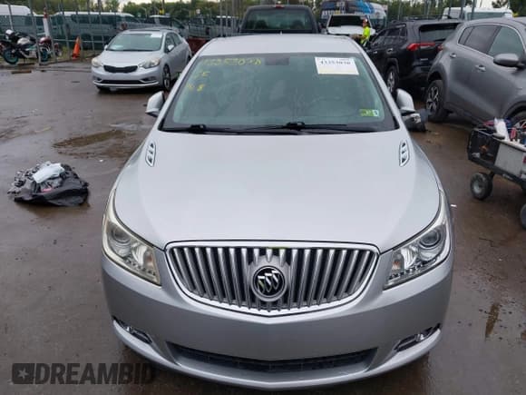 ✅ 2012 Buick LaCrosse Premium 2 • VIN: 1G4GF5E3XCF120642 • Lot: 43353038. Wystawiony na IAAI z przebiegiem 178 958 mil. Bezpłatny archiwum sprzedaży aukcyjnych z USA i szczegółowy raport historii pojazdu na DreamBid. Zdjęcie 12.