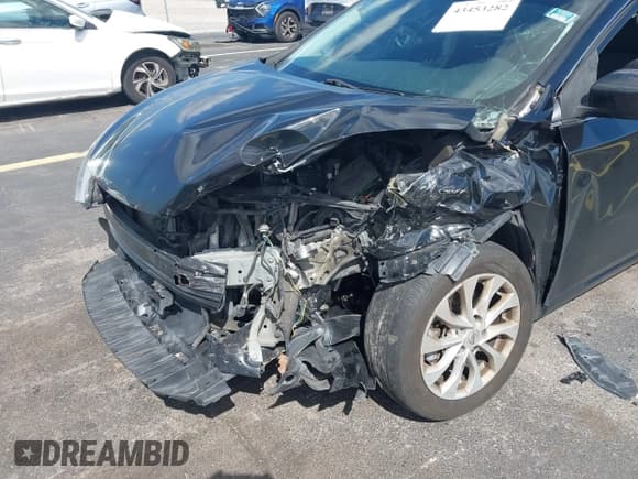 ✅ 2019 Nissan Sentra SR • VIN: 3N1AB7AP2KY372132 • Lot: 43453282. Listed on IAAI with 109,196 mi. Free auction sales archive from the USA and detailed vehicle history report at DreamBid. Image 6.