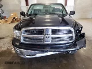 ✅ 2009 Dodge 1500 TRX • VIN: 1D3HV13T49S721902 • Lot: 46147265. Wystawiony na Copart z przebiegiem 242 294 mil. Bezpłatny archiwum sprzedaży aukcyjnych z USA i szczegółowy raport historii pojazdu na DreamBid. Zdjęcie 5.