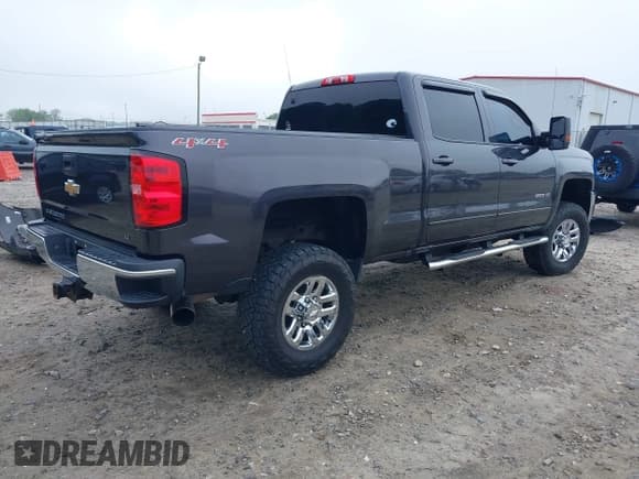 ✅ 2016 Chevrolet Silverado 2500HD LT • VIN: 1GC1KVE88GF146941 • Лот: 42080731. Опубликован ранее на IAAI с пробегом 161 760 миль. Бесплатный доступ к архиву аукционных продаж из США и подробный отчёт об истории автомобиля на DreamBid. Изображение 4.