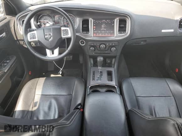 ✅ 2013 Dodge Charger RT • VIN: 2C3CDXDT4DH702181 • Lot: 67349965. Wystawiony na Copart z przebiegiem 109 187 mil. Bezpłatny archiwum sprzedaży aukcyjnych z USA i szczegółowy raport historii pojazdu na DreamBid. Zdjęcie 8.