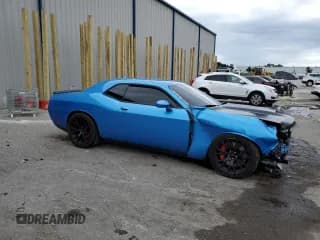 ✅ 2015 Dodge Challenger SRT Hellcat • VIN: 2C3CDZC97FH885676 • Lot: 86626175. Wystawiony na Copart z przebiegiem 88 835 mil. Bezpłatny archiwum sprzedaży aukcyjnych z USA i szczegółowy raport historii pojazdu na DreamBid. Zdjęcie 4.
