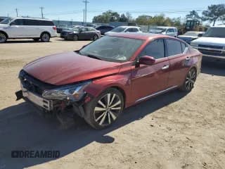 ✅ 2019 Nissan Altima SV • VIN: 1N4BL4DV9KC121291 • Lot: 90882235. Wystawiony na Copart z przebiegiem 89 777 mil. Bezpłatny archiwum sprzedaży aukcyjnych z USA i szczegółowy raport historii pojazdu na DreamBid. Zdjęcie 1.