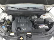 ✅ 2008 Hyundai Santa Fe GLS • VIN: 5NMSG13DX8H185422 • Lot: 85086684. Listed on Copart with 207,595 mi. Free auction sales archive from the USA and detailed vehicle history report at DreamBid. Image 12.