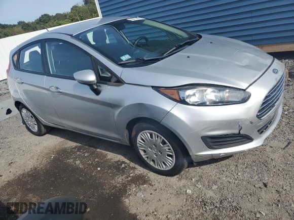 ✅ 2016 Ford Fiesta S • VIN: 3FADP4TJ2GM170561 • Lot: 83774795. Listed on Copart with 28,445 mi. Free auction sales archive from the USA and detailed vehicle history report at DreamBid. Image 4.