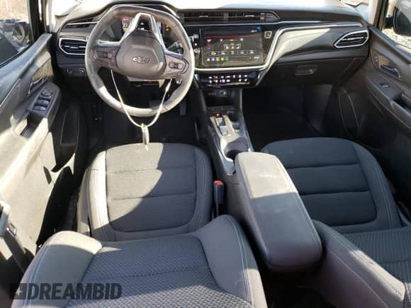 2023 Chevrolet Bolt EV 1LT с VIN 1G1FW6S01P4106266, выставлен на аукционе Copart как лот 37121054 с пробегом 17 750 миль миль и . История ставок и продаж доступна на DreamBid. Изображение 8.