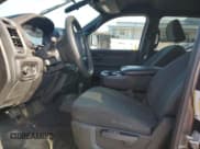 ✅ 2023 Ram 2500 Tradesman • VIN: 3C6UR5CLXPG530385 • Лот: 68439295. Опубликован ранее на Copart с пробегом Не указан. Бесплатный доступ к архиву аукционных продаж из США и подробный отчёт об истории автомобиля на DreamBid. Изображение 7.