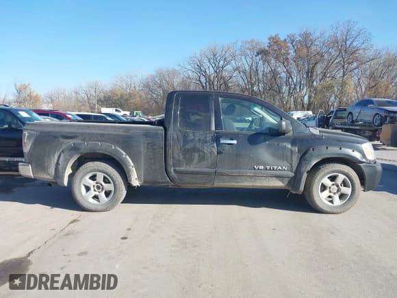 ✅ 2007 Nissan Titan SE • VIN: 1N6BA06A07N224319 • Lot: 43685051. Listed on IAAI with 174,672 mi. Free auction sales archive from the USA and detailed vehicle history report at DreamBid. Image 13.