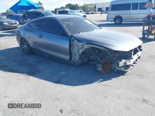 ✅ 2021 BMW 4 Series 430i • VIN: WBA53AP00MCG92211 • Lot: 43677447. Wystawiony na IAAI z przebiegiem 70 734 mil. Bezpłatny archiwum sprzedaży aukcyjnych z USA i szczegółowy raport historii pojazdu na DreamBid. Zdjęcie 1.