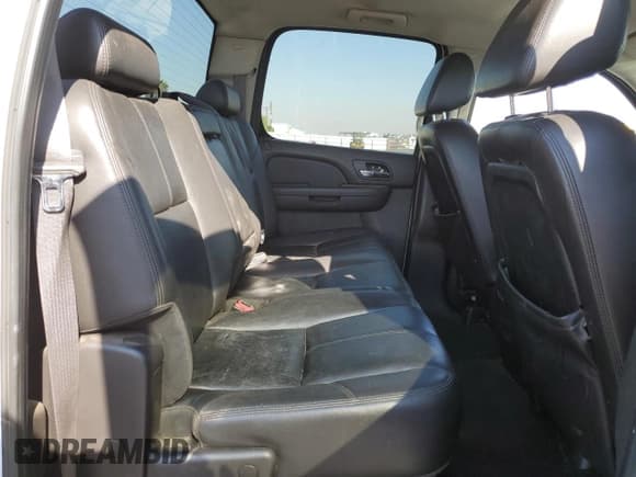 ✅ 2009 Chevrolet Silverado 1500 • VIN: 2GCEK333391141332 • Lot: 90645365. Wystawiony na Copart z przebiegiem 203 526 mil. Bezpłatny archiwum sprzedaży aukcyjnych z USA i szczegółowy raport historii pojazdu na DreamBid. Zdjęcie 10.