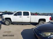 ✅ 2011 Chevrolet Silverado 2500HD Work Truck • VIN: 1GC1KVCG0BF188538 • Lot: 43554827. Wystawiony na IAAI z przebiegiem 205 000 mil. Bezpłatny archiwum sprzedaży aukcyjnych z USA i szczegółowy raport historii pojazdu na DreamBid. Zdjęcie 14.