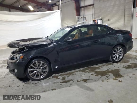✅ 2013 Lexus IS 350 C • VIN: JTHFE2C22D2509973 • Lot: 77476114. Wystawiony na Copart z przebiegiem 118 596 mil. Bezpłatny archiwum sprzedaży aukcyjnych z USA i szczegółowy raport historii pojazdu na DreamBid. Zdjęcie 1.