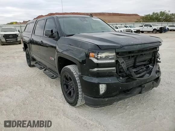 ✅ 2018 Chevrolet Silverado 1500 LTZ • VIN: 3GCUKSEJ5JG635964 • Lot: 86049035. Wystawiony na Copart z przebiegiem 179 676 mil. Bezpłatny archiwum sprzedaży aukcyjnych z USA i szczegółowy raport historii pojazdu na DreamBid. Zdjęcie 13.