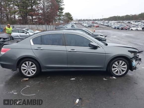 ✅ 2012 Honda Accord EX • VIN: 1HGCP2F73CA214036 • Lot: 43768595. Listed on IAAI with 160,717 mi. Free auction sales archive from the USA and detailed vehicle history report at DreamBid. Image 14.