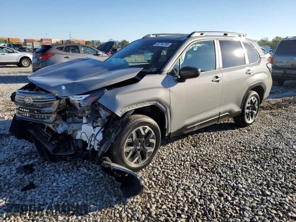 ✅ 2025 Subaru Forester Premium • VIN: JF2SLDDC8SH601139 • Lot: 85754755. Wystawiony na Copart z przebiegiem 317 mil. Bezpłatny archiwum sprzedaży aukcyjnych z USA i szczegółowy raport historii pojazdu na DreamBid. Zdjęcie 1.