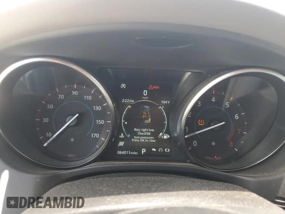 ✅ 2019 Jaguar XE 25t • VIN: SAJAR4FXXKCP49686 • Лот: 63562495. Опубликован ранее на Copart с пробегом 64 011 миль. Бесплатный доступ к архиву аукционных продаж из США и подробный отчёт об истории автомобиля на DreamBid. Изображение 9.