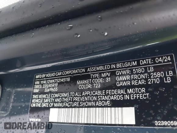 ✅ 2025 Volvo V60 Plus • VIN: YV4L12WK7S2145118 • Lot: 42364432. Listed on IAAI with 6,971 mi. Free auction sales archive from the USA and detailed vehicle history report at DreamBid. Image 9.