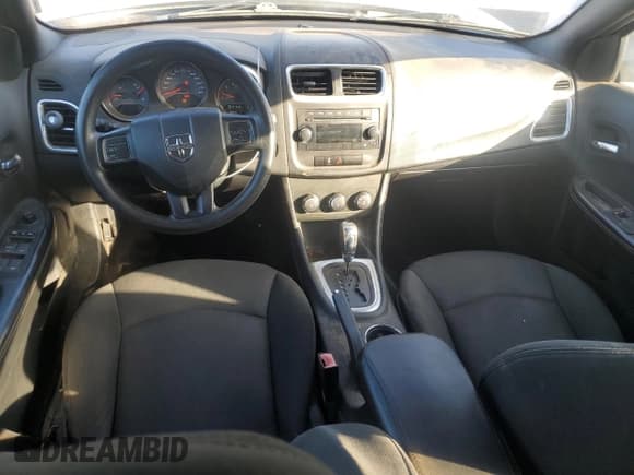 ✅ 2012 Dodge Avenger SE • VIN: 1C3CDZABXCN171419 • Lot: 77384974. Wystawiony na Copart z przebiegiem 160 765 mil. Bezpłatny archiwum sprzedaży aukcyjnych z USA i szczegółowy raport historii pojazdu na DreamBid. Zdjęcie 8.