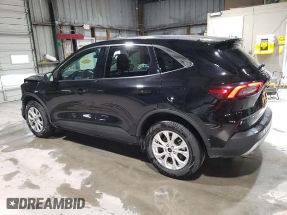 ✅ 2024 Ford Escape Active • VIN: 1FMCU9GN3RUA96859 • Lot: 92283195. Listed on Copart with 42,552 mi. Free auction sales archive from the USA and detailed vehicle history report at DreamBid. Image 2.