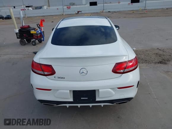 ✅ 2017 Mercedes-Benz C 300 • VIN: WDDWJ4JB2HF394954 • Lot: 42071770. Listed on IAAI with 94,804 mi. Free auction sales archive from the USA and detailed vehicle history report at DreamBid. Image 17.
