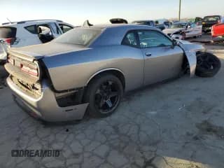 ✅ 2017 Dodge Challenger R/T • VIN: 2C3CDZBT7HH604511 • Lot: 43151223. Wystawiony na Copart z przebiegiem 61 994 mil. Bezpłatny archiwum sprzedaży aukcyjnych z USA i szczegółowy raport historii pojazdu na DreamBid. Zdjęcie 3.