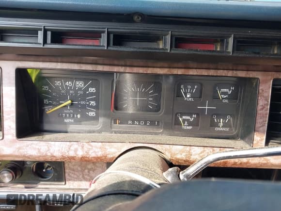 ✅ 1985 Ford F-250 • VIN: 1FTHX25L8FKA37064 • Лот: 42373947. Опубликован ранее на IAAI с пробегом 12 428 миль. Бесплатный доступ к архиву аукционных продаж из США и подробный отчёт об истории автомобиля на DreamBid. Изображение 7.